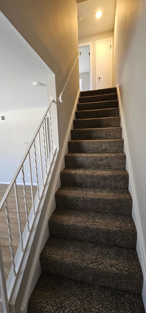 Kettering Apartment: 4370 Flowerdale Avenue