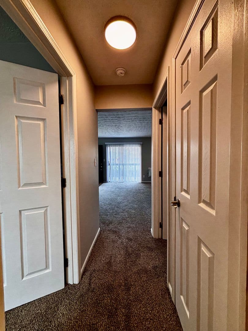 Englewood Apartment: 521 S. Main Street