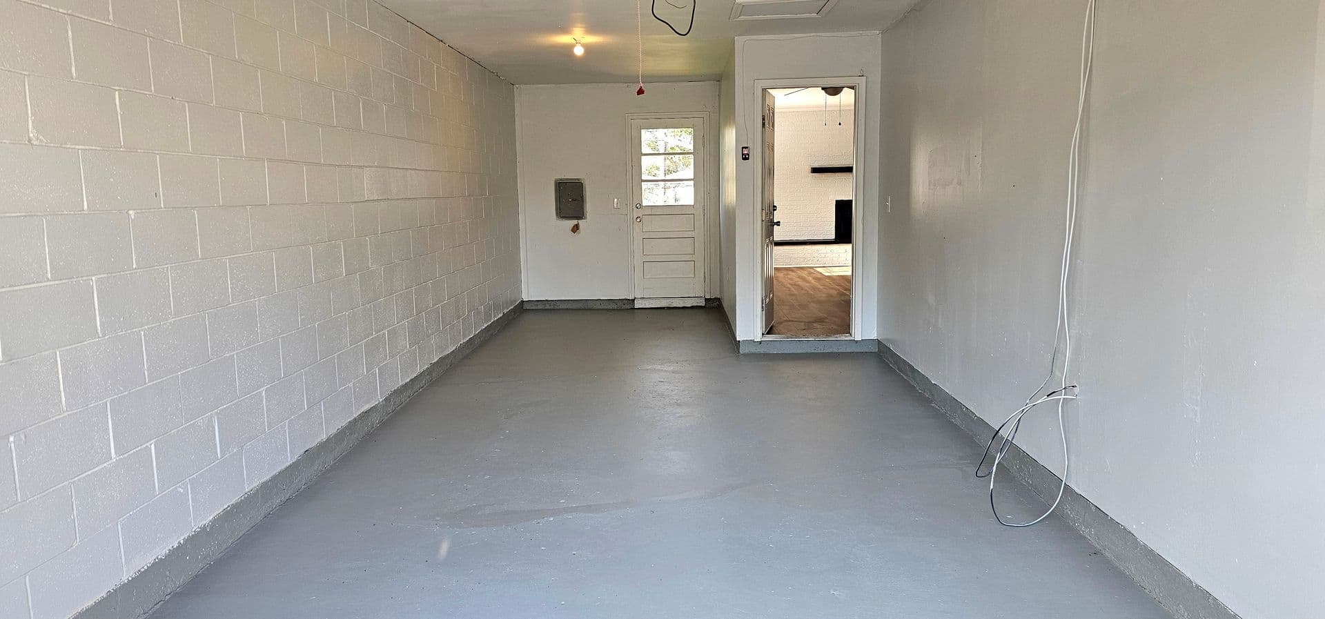 Dayton Apartment: 3148-3150 Silver Rock Avenue