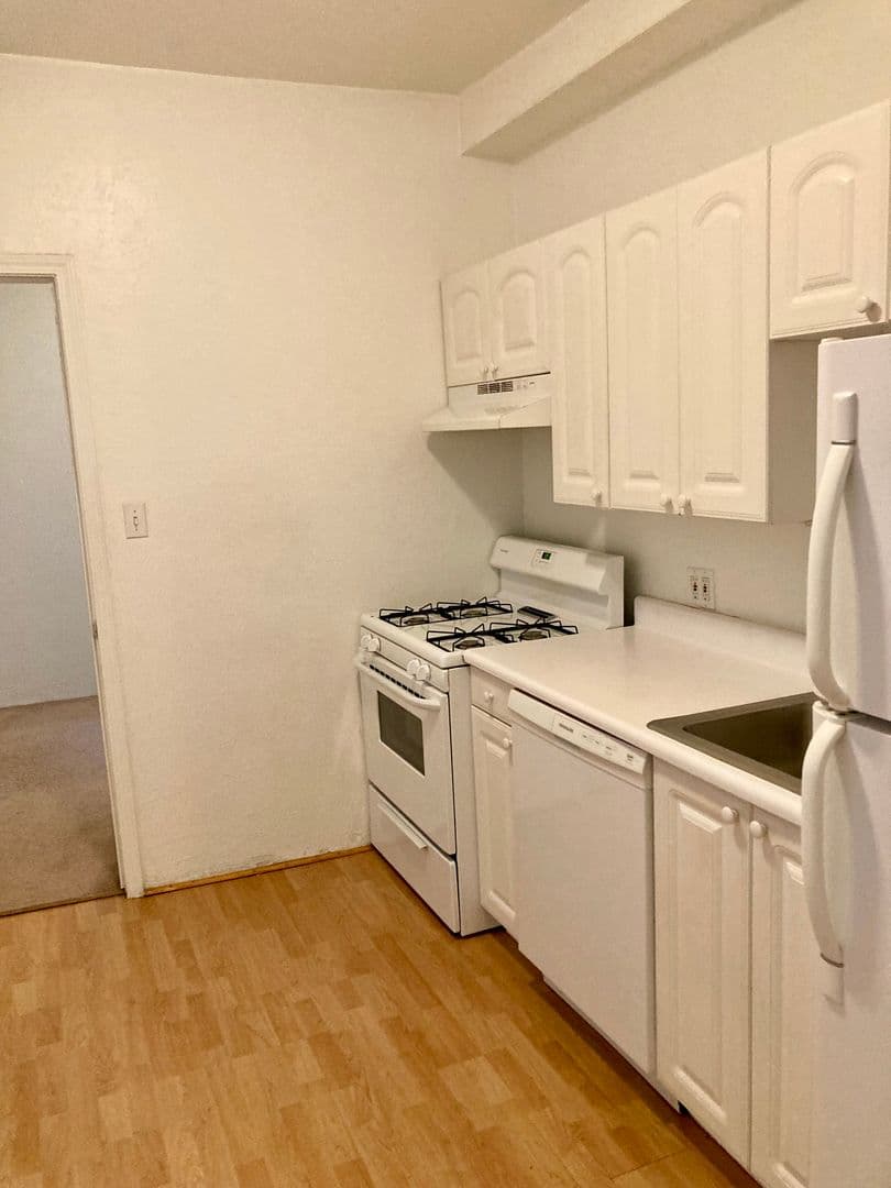 Pittsburgh Apartment: 3617 Dawson St