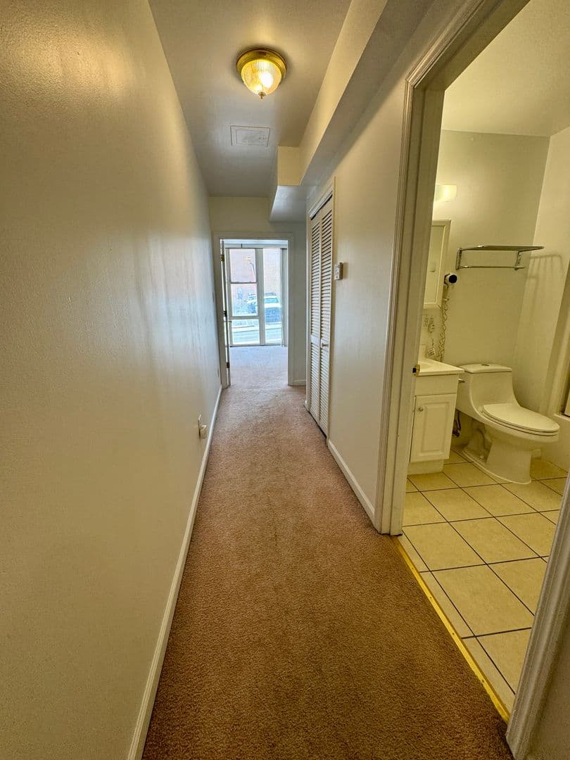 Pittsburgh Apartment: 3401 Forbes Ave