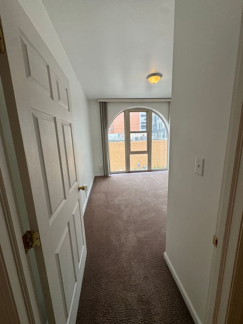 Pittsburgh Apartment: 3401 Forbes Ave