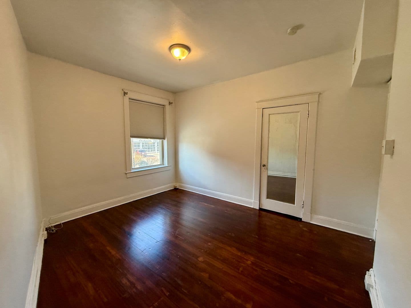 Pittsburgh Apartment: 5752 Ellsworth Ave
