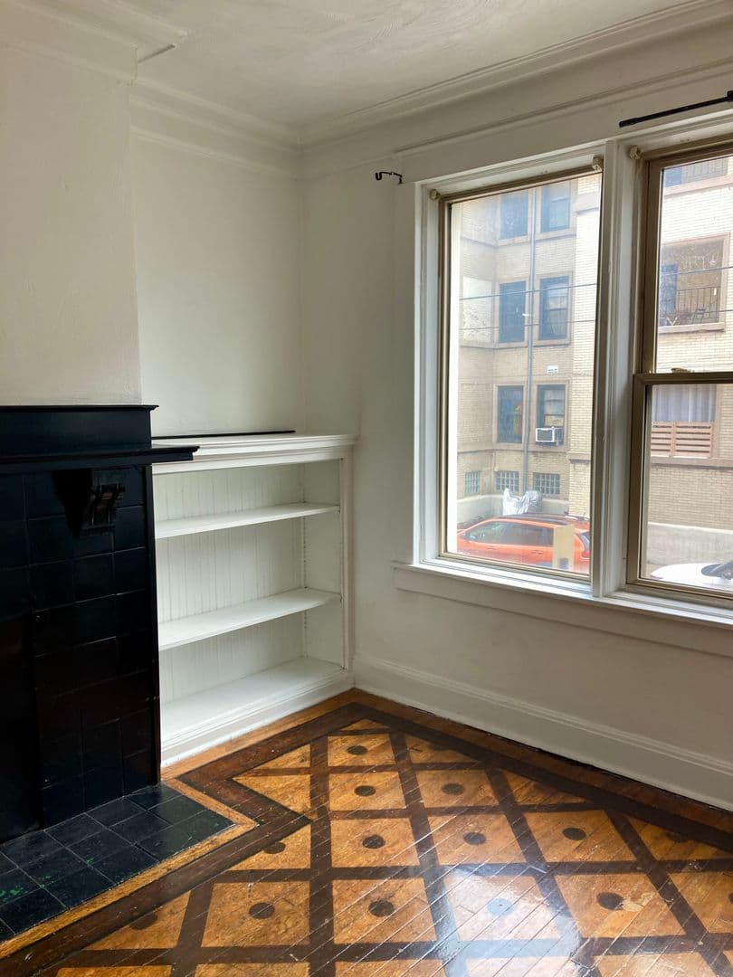 Pittsburgh Apartment: 626 Maryland Ave