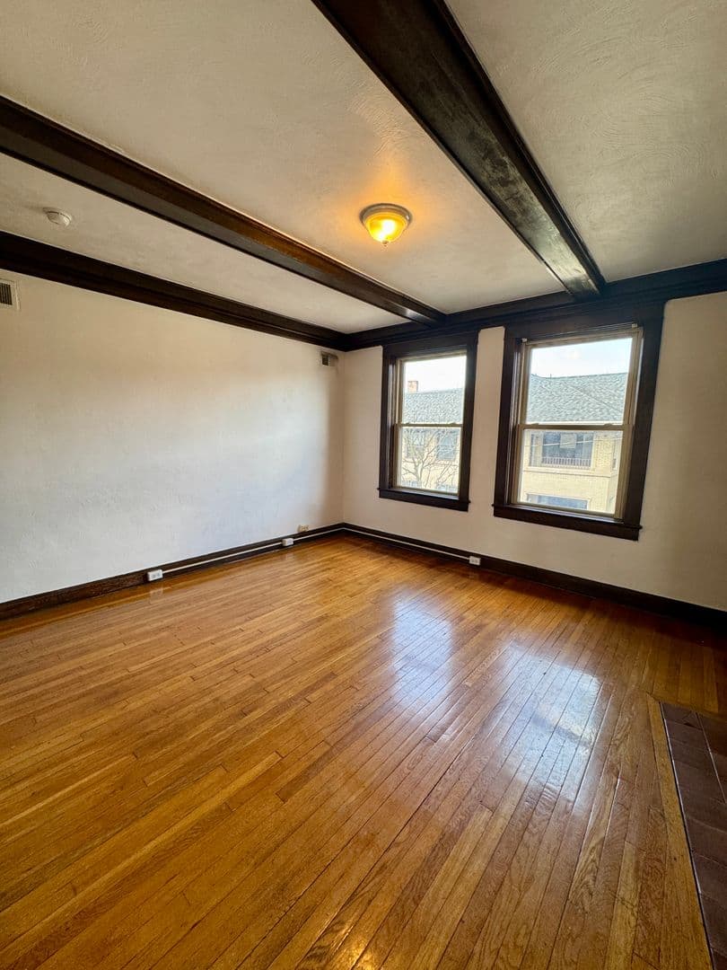 Pittsburgh Apartment: 626 Maryland Ave