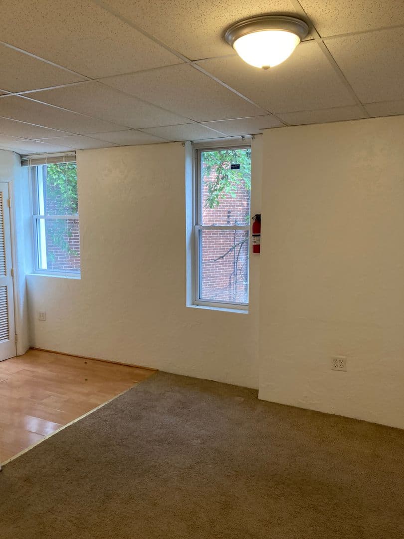 Pittsburgh Apartment: 3617 Dawson St