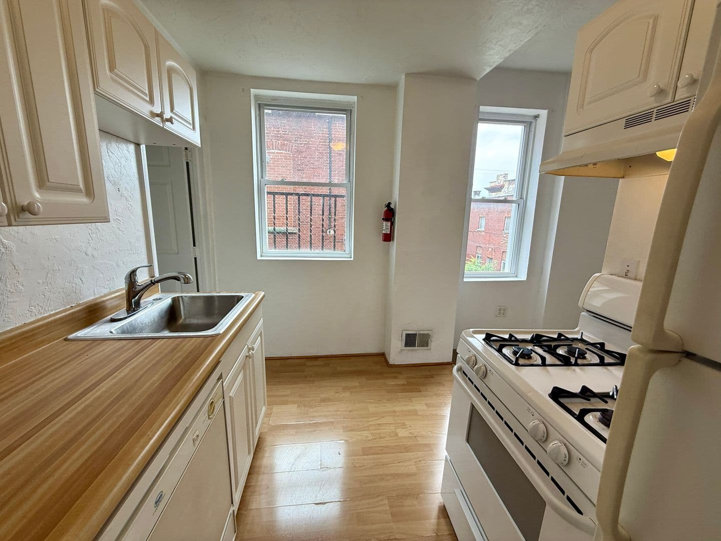 Pittsburgh Apartment: 3615 Dawson St