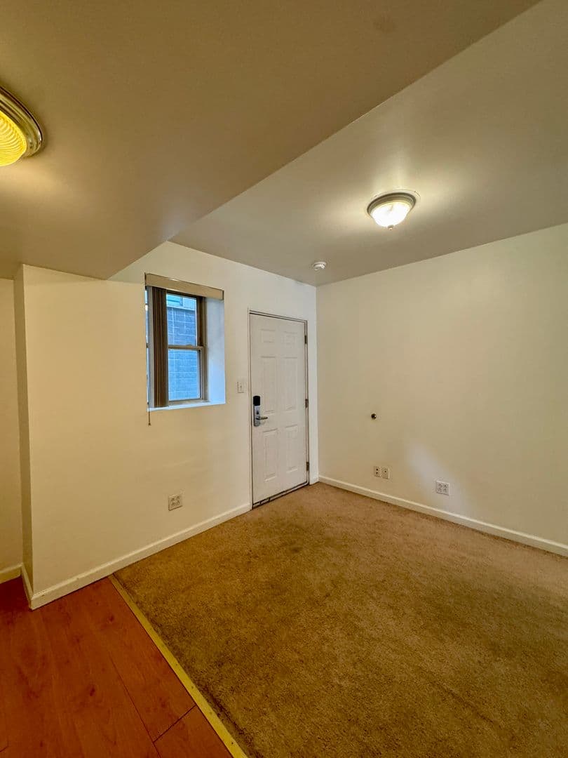 Pittsburgh Apartment: 3401 Forbes Ave