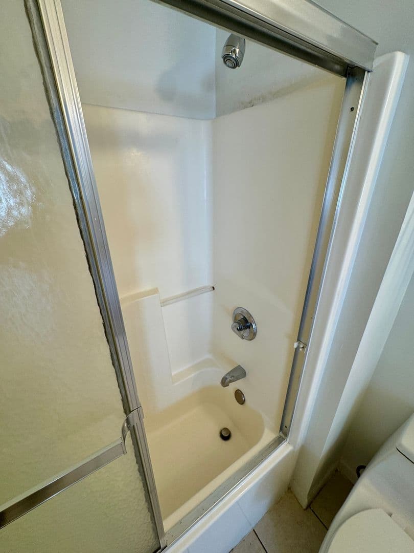 Pittsburgh Apartment: 3401 Forbes Ave