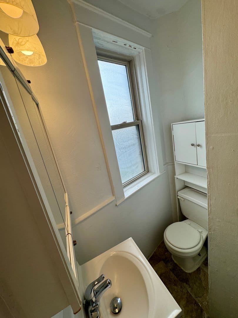 Pittsburgh Apartment: 626 Maryland Ave