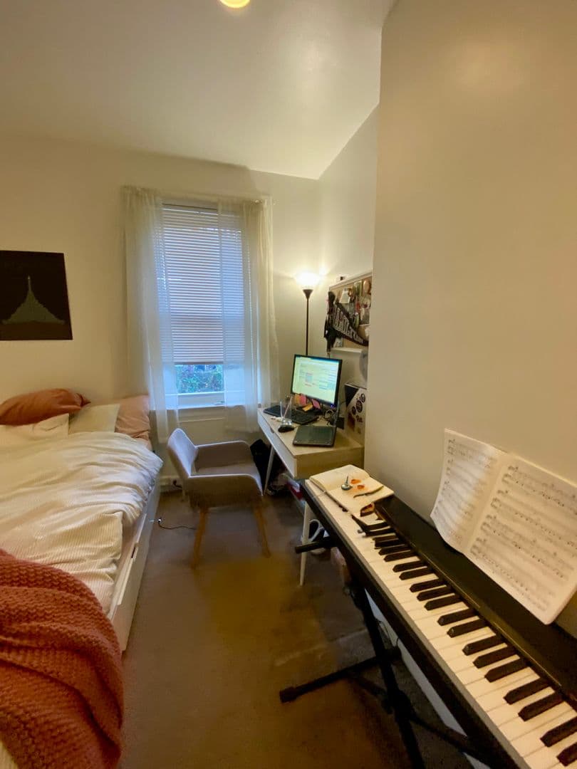 Pittsburgh Apartment: 370 S. Negley