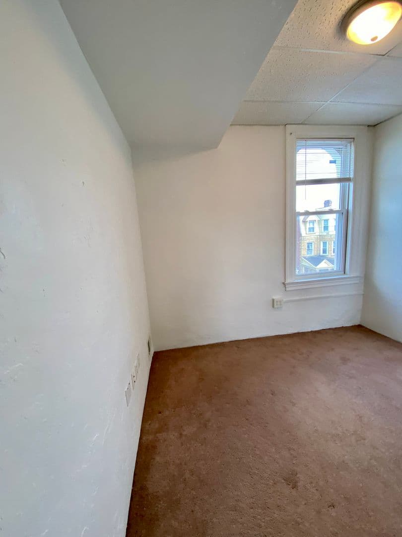 Pittsburgh Apartment: 3617 Dawson St