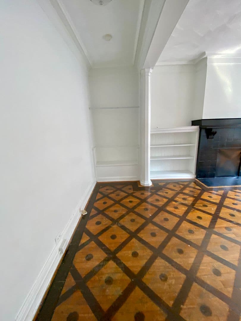 Pittsburgh Apartment: 626 Maryland Ave