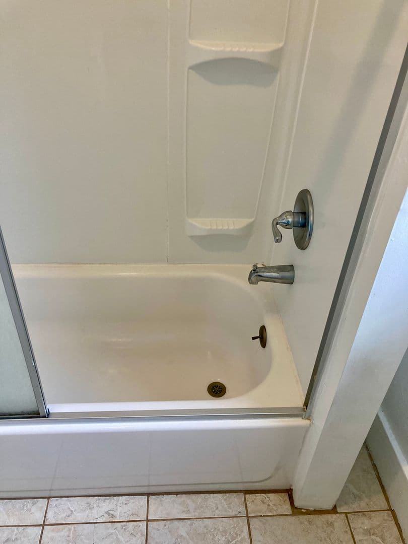 Pittsburgh Apartment: 435 S. Graham St