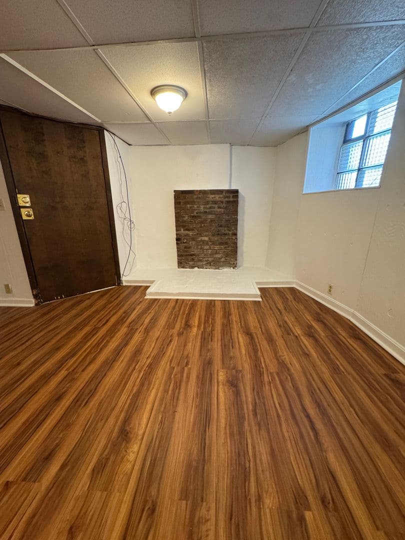Pittsburgh Apartment: 431 S. Graham St