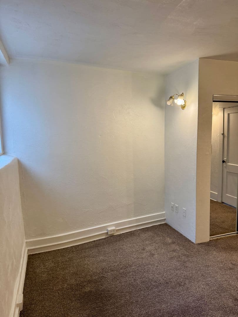 Pittsburgh Apartment: 626 Maryland Ave