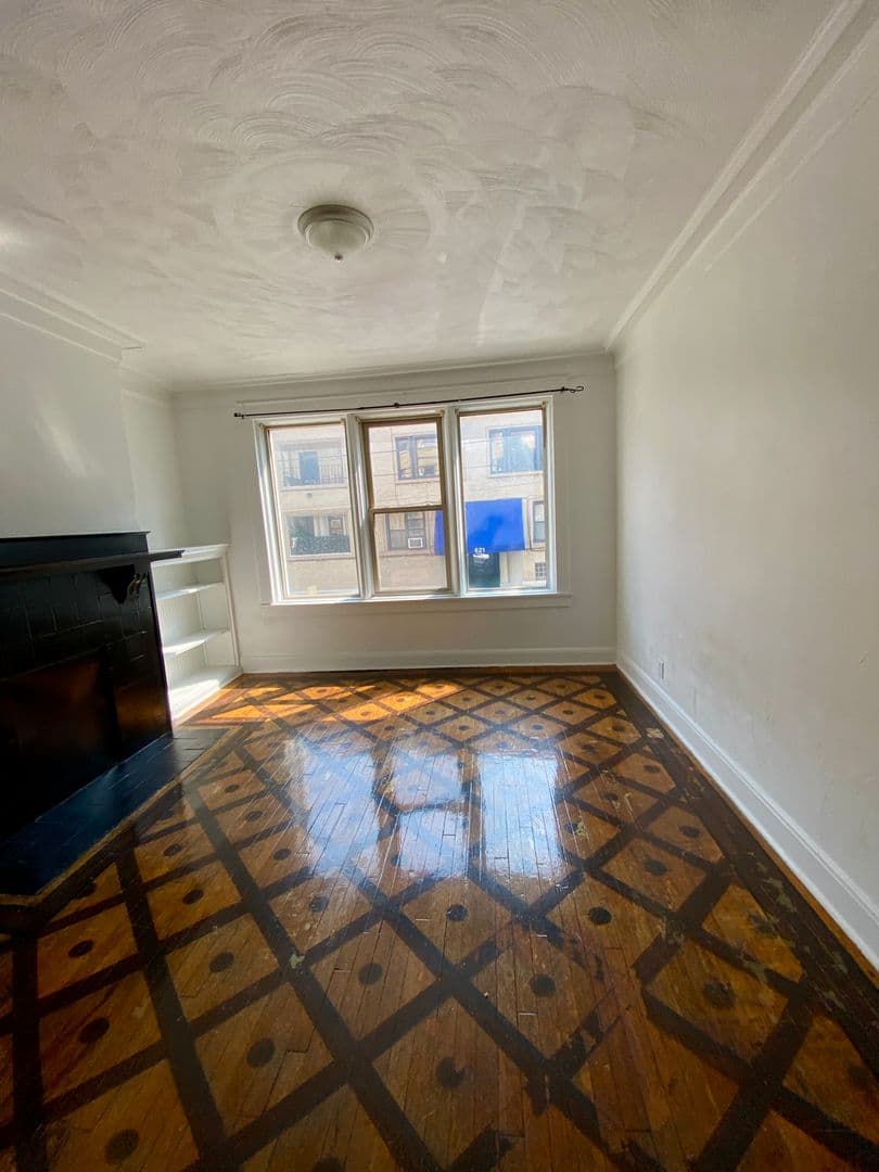 Pittsburgh Apartment: 626 Maryland Ave