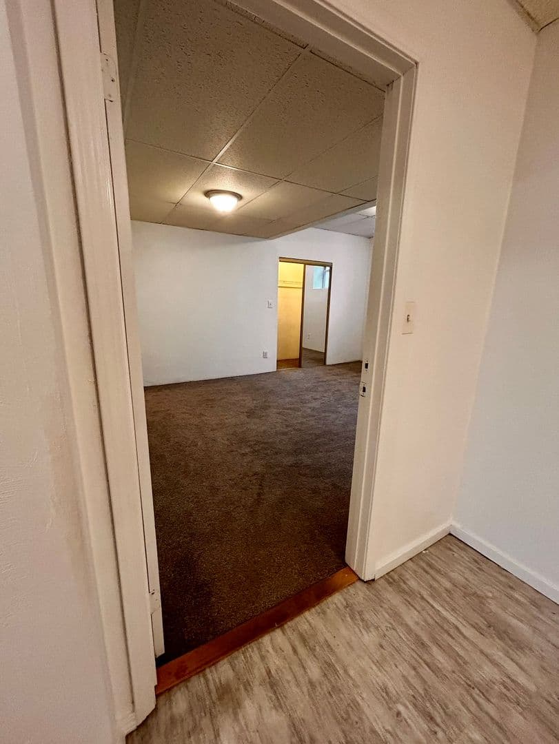 Pittsburgh Apartment: 626 Maryland Ave