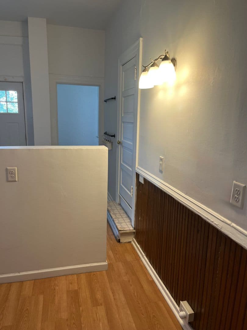 Pittsburgh Apartment: 435 S. Graham St