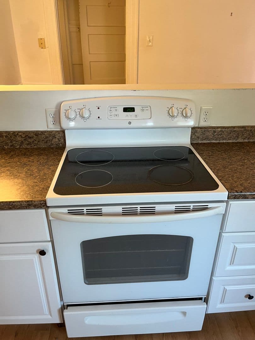 Pittsburgh Apartment: 435 S. Graham St
