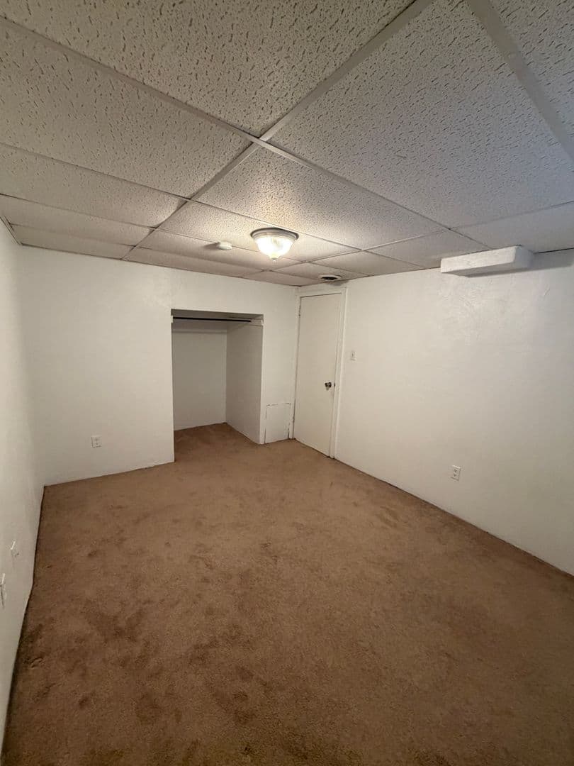 Pittsburgh Apartment: 218 North Craig St