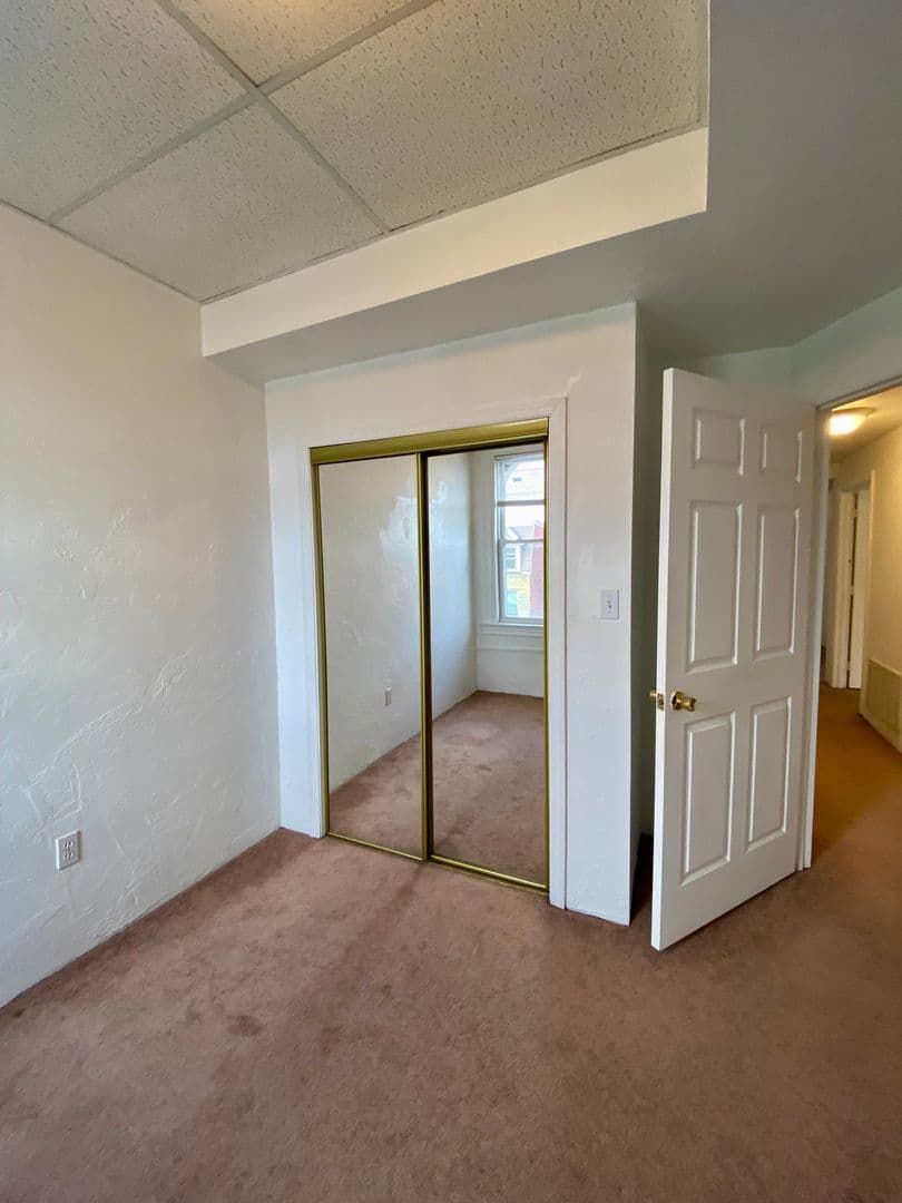 Pittsburgh Apartment: 3617 Dawson St