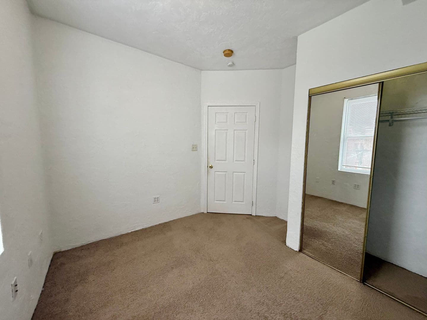 Pittsburgh Apartment: 3615 Dawson St