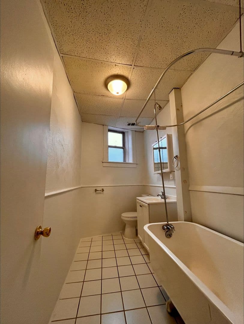 Pittsburgh Apartment: 626 Maryland Ave