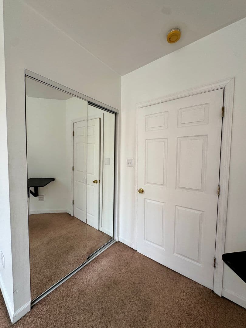 Pittsburgh Apartment: 3401 Forbes Ave