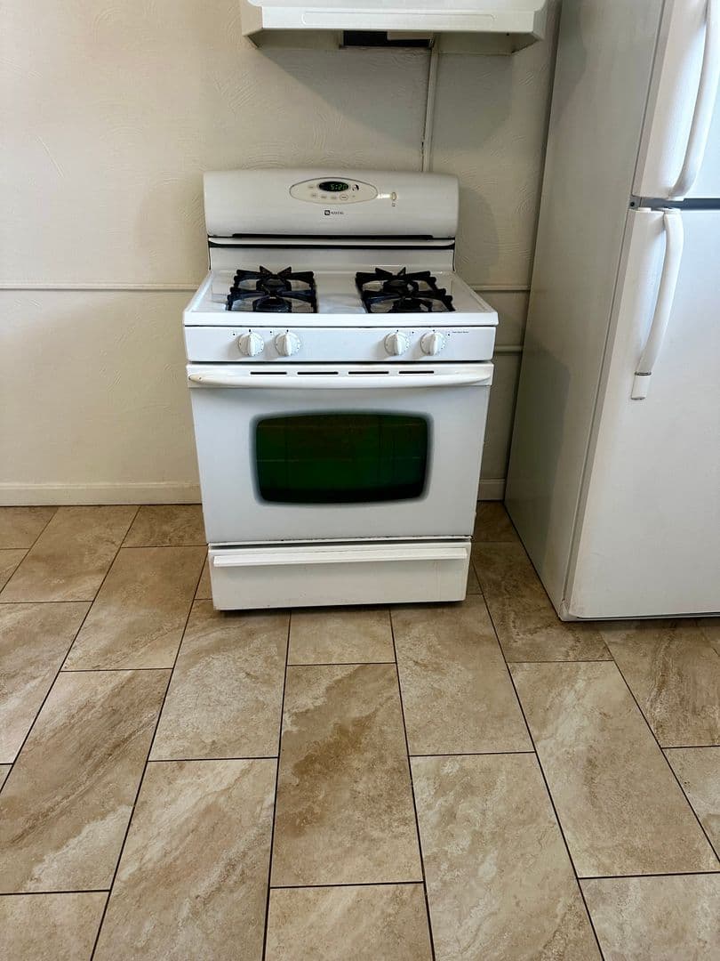 Pittsburgh Apartment: 626 Maryland Ave