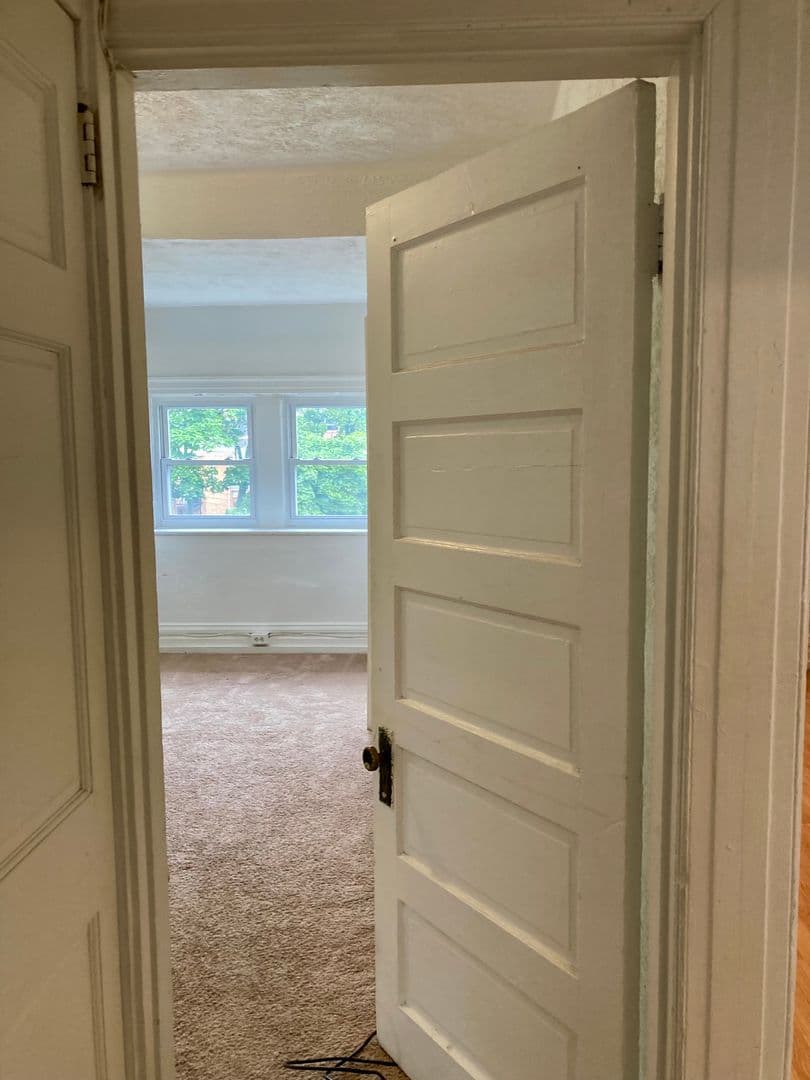 Pittsburgh Apartment: 435 S. Graham St