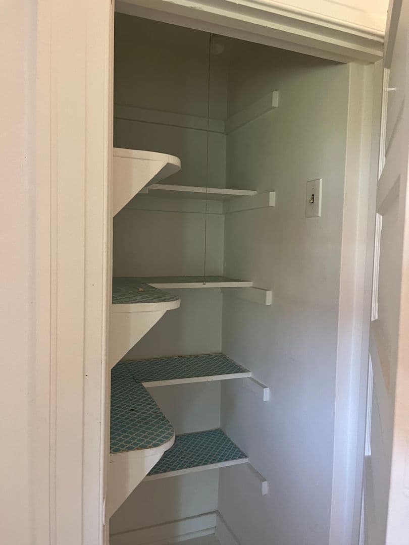 Pittsburgh Apartment: 435 S. Graham St