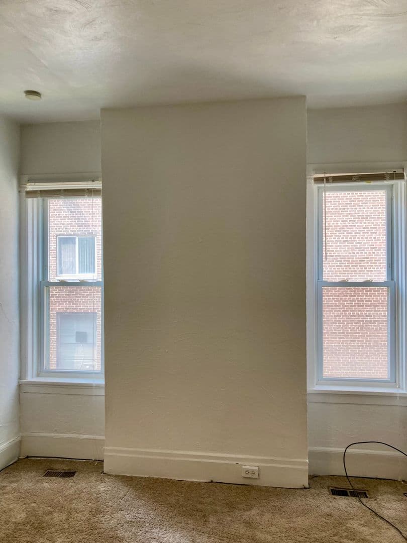 Pittsburgh Apartment: 222 N. Craig St.