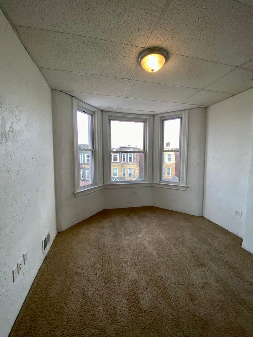 Pittsburgh Apartment: 3617 Dawson St