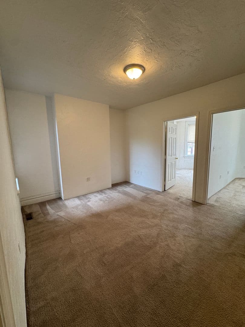 Pittsburgh Apartment: 3609 Dawson St