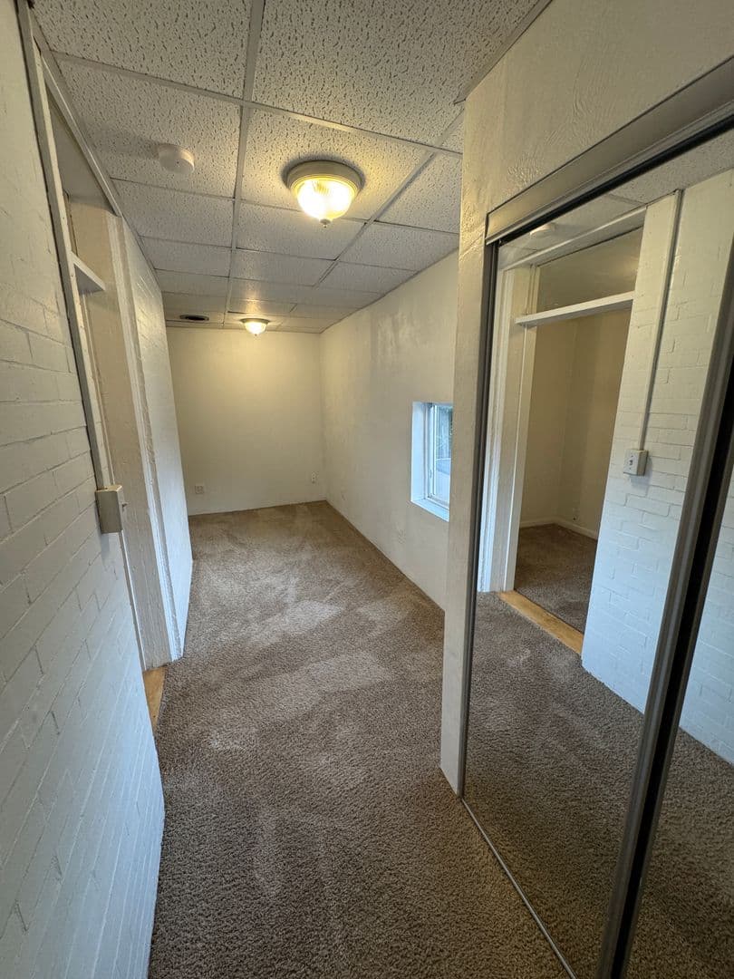 Pittsburgh Apartment: 514 Ivy St