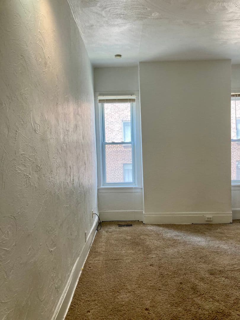 Pittsburgh Apartment: 222 N. Craig St.