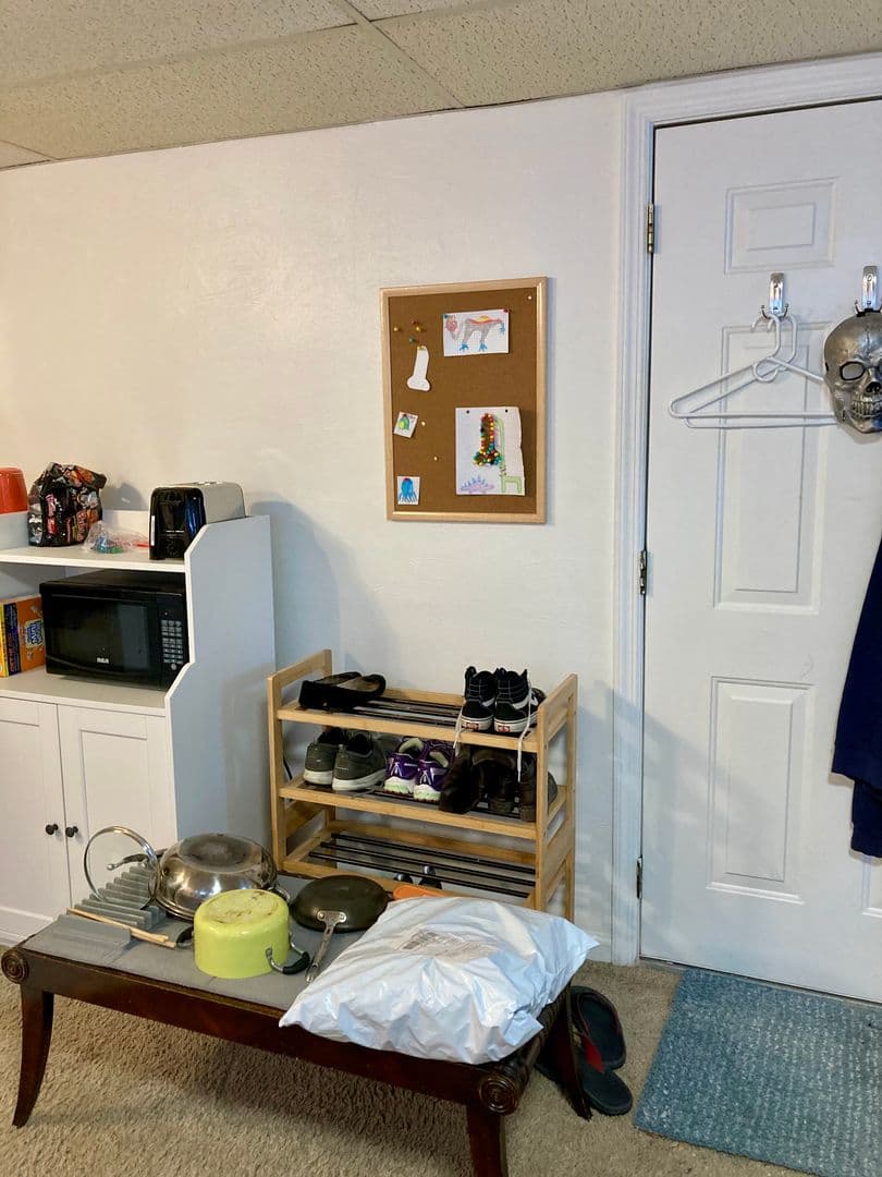 Pittsburgh Apartment: 5819 Bartlett St