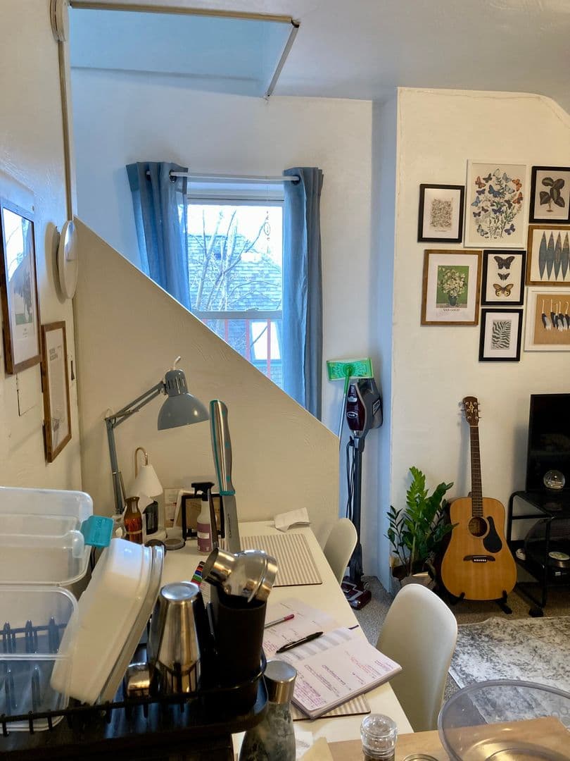 Pittsburgh Apartment: 5819 Bartlett St