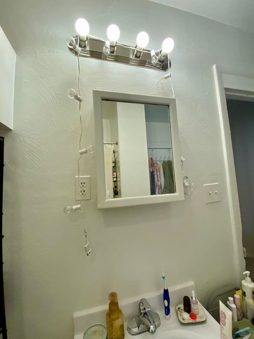 Pittsburgh Apartment: 370 S. Negley
