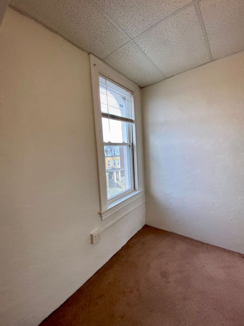 Pittsburgh Apartment: 3617 Dawson St