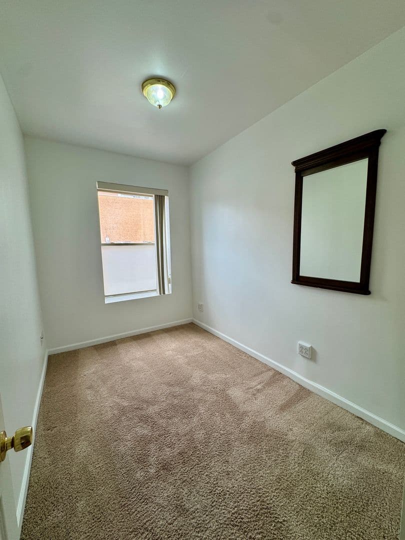 Pittsburgh Apartment: 3401 Forbes Ave