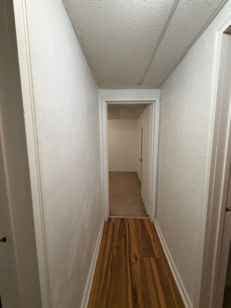 Pittsburgh Apartment: 218 North Craig St