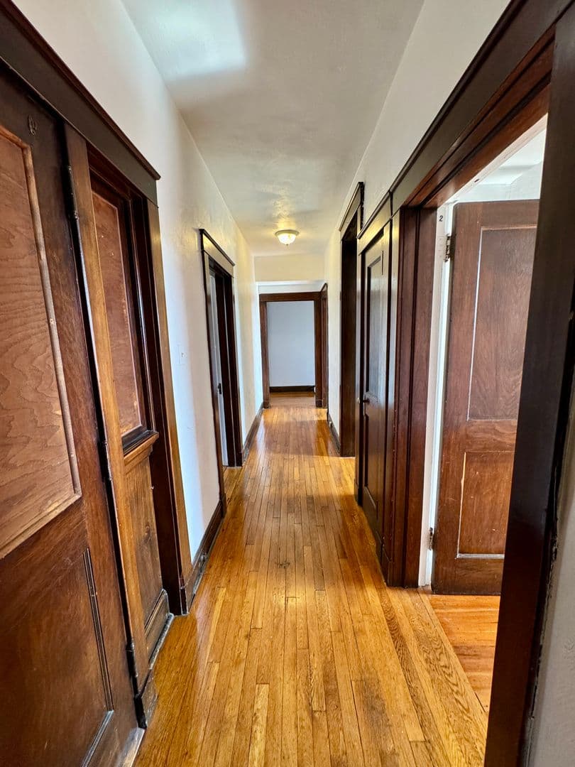Pittsburgh Apartment: 626 Maryland Ave