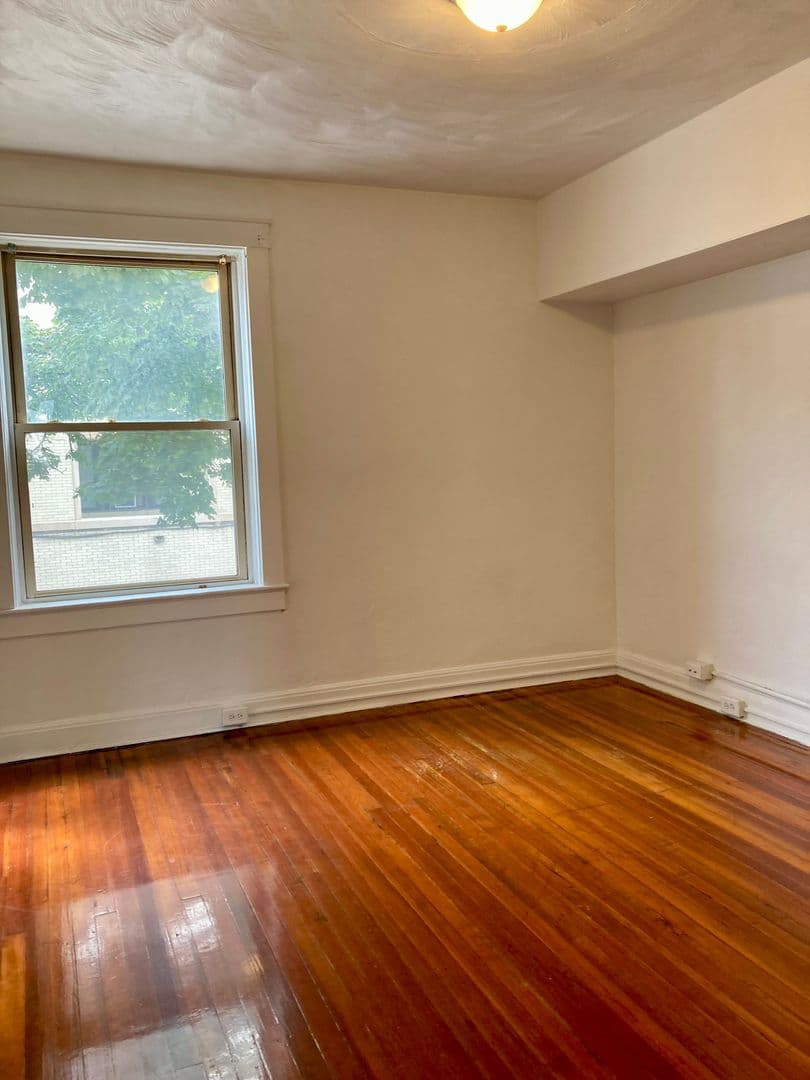 Pittsburgh Apartment: 626 Maryland Ave