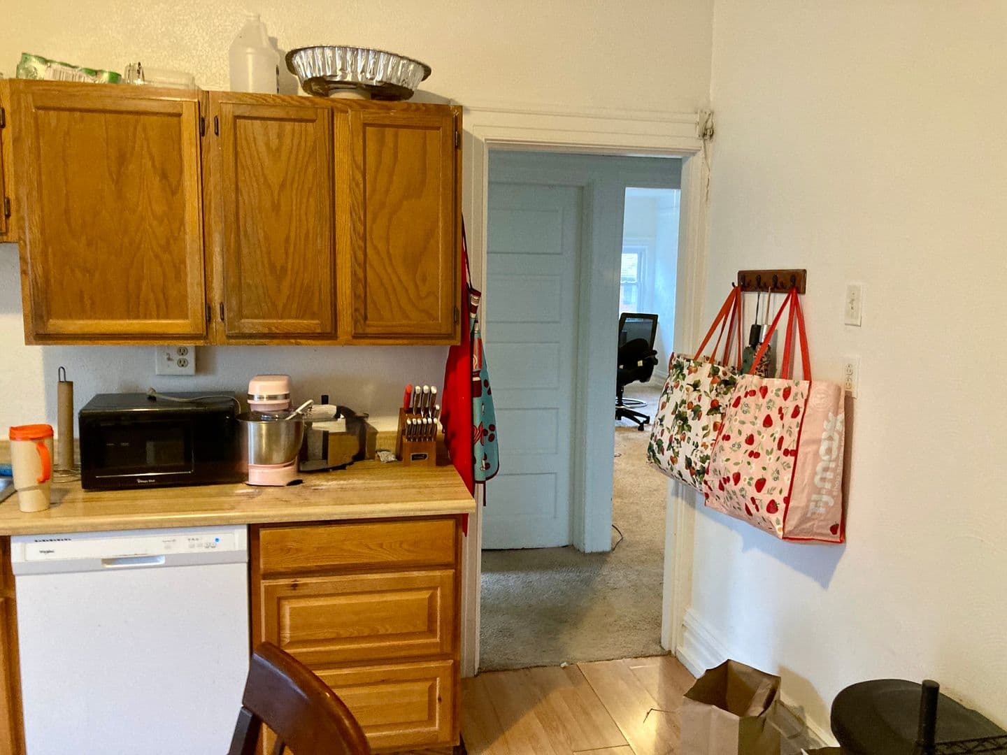 Pittsburgh Apartment: 435 S. Graham St