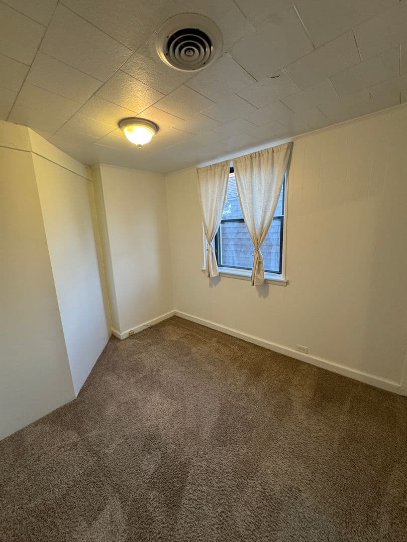 Pittsburgh Apartment: 514 Ivy St