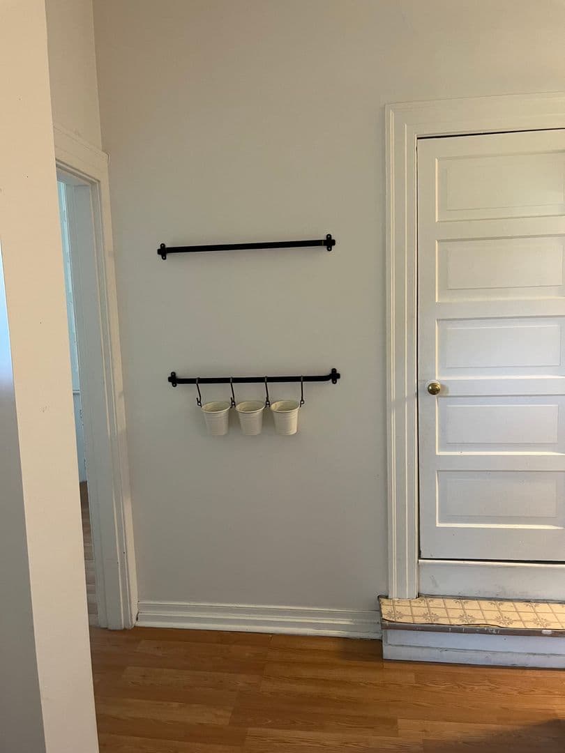 Pittsburgh Apartment: 435 S. Graham St