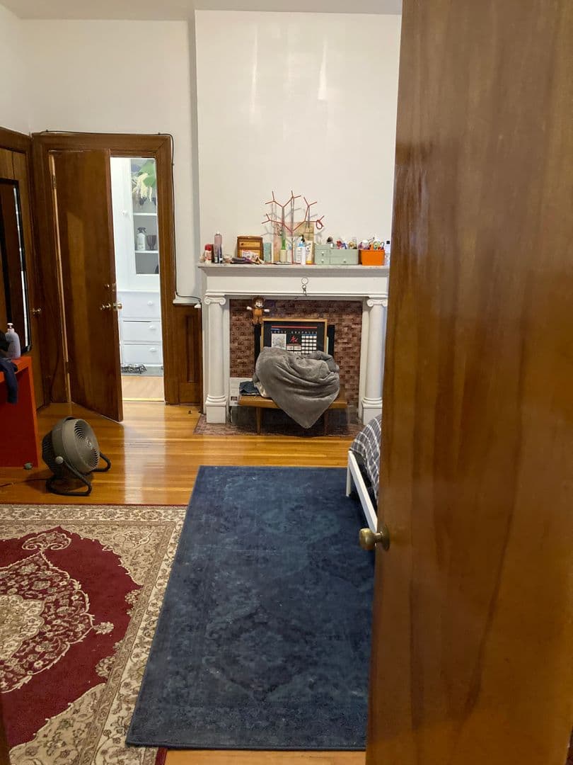 Pittsburgh Apartment: 435 S. Graham St