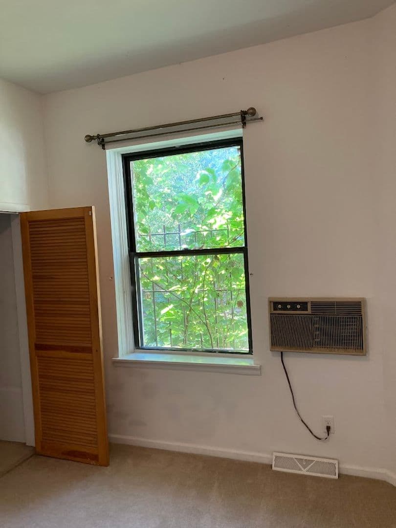Pittsburgh Apartment: 514 Ivy St